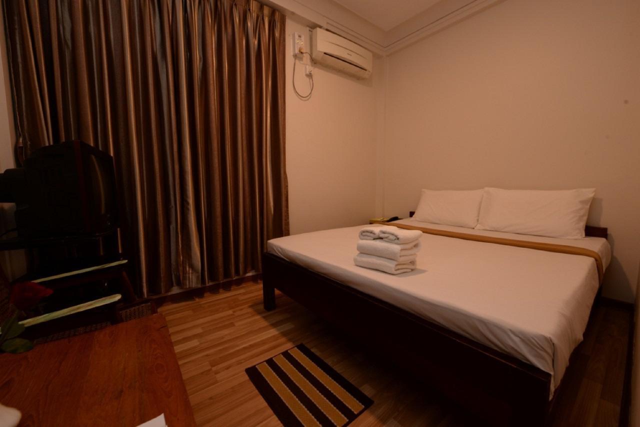 Min Nandar Garden Hotel Thanlyin Kültér fotó